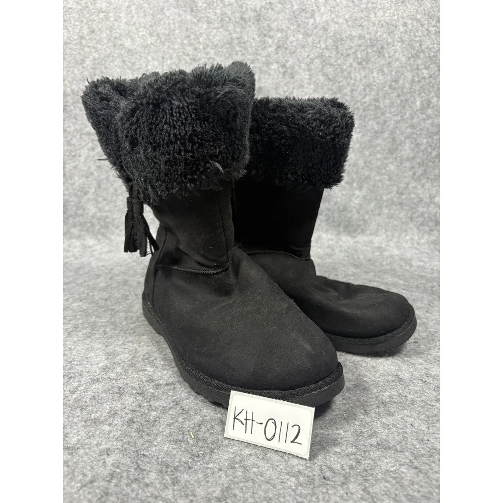 Makalu Iceland Winter Boots 4M Black Faux Fur Tassel Detail